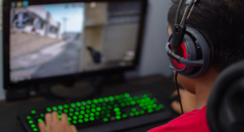 Guy Gaming for 17 Hours Decides He’s Doing It For Charity